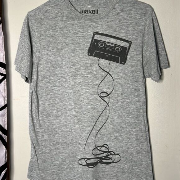 Maxell Unravelling Audio Cassette Tape Men's Small T-Shirt - Picture 4 of 6